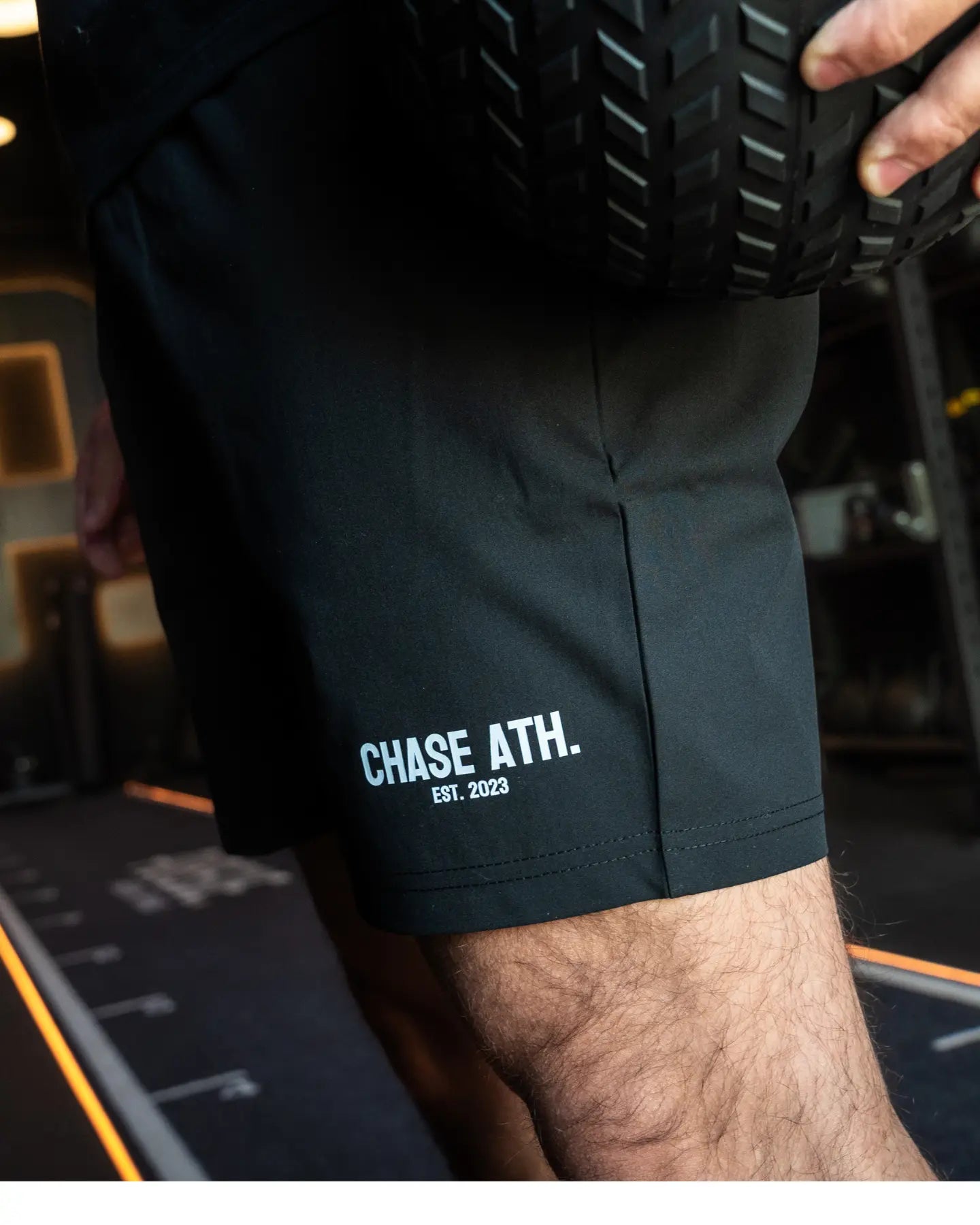 Zwarte sportshort voor heren van Chase Athletics – model Arrival Short , ideaal voor fitness en hybride training.